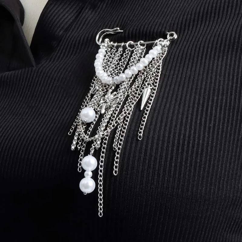 Silver-Tone Heart Tassel Brooch with Pearl & Star — A Sweet Little Treasure