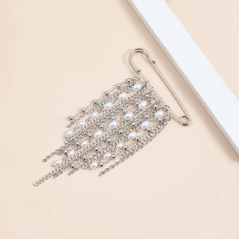 Silver-Tone Heart Tassel Brooch with Pearl & Star — A Sweet Little Treasure