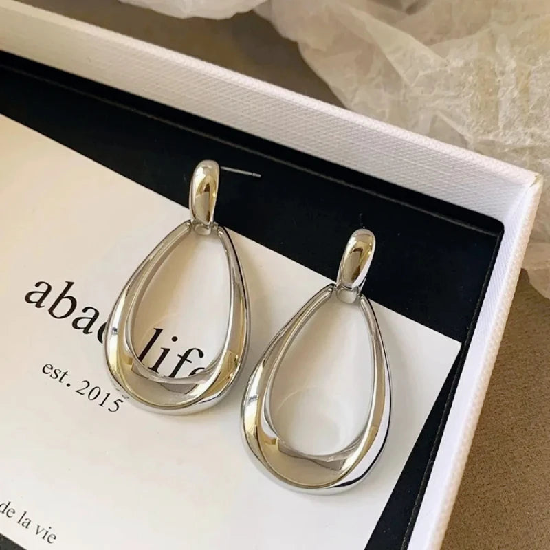 Retro Hollowed Teardrop Dangle Earrings – A Sweet Little Dangle We Couldn't Resist