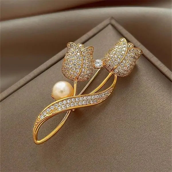 Garden Party Brooch – Pearl Birds, Butterflies & Bees Pin